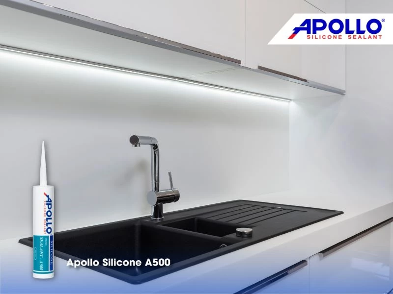 Sử dụng Apollo Silicone A500 để gắn kết, tràm viền bồn rửa bát với gạch giúp đảm bảo tính thẩm mỹ và bền chặt